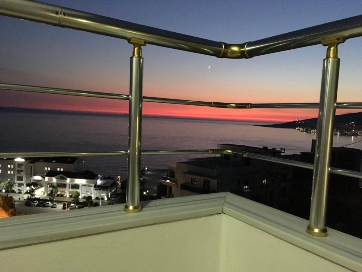 Bluemoon Suites Sarandë Exterior foto