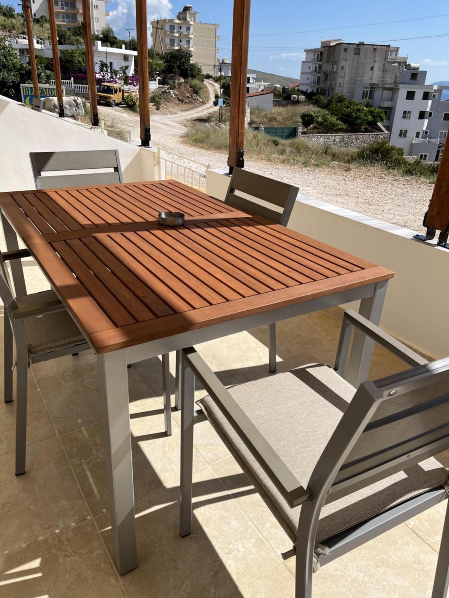 Bluemoon Suites Sarandë Exterior foto